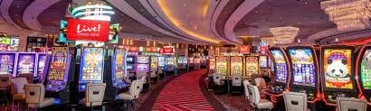 Filipino player browsing phmacau slot games on a smartphone