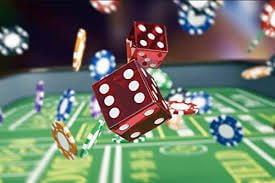 Filipino player checking phmacau sports betting markets on mobile